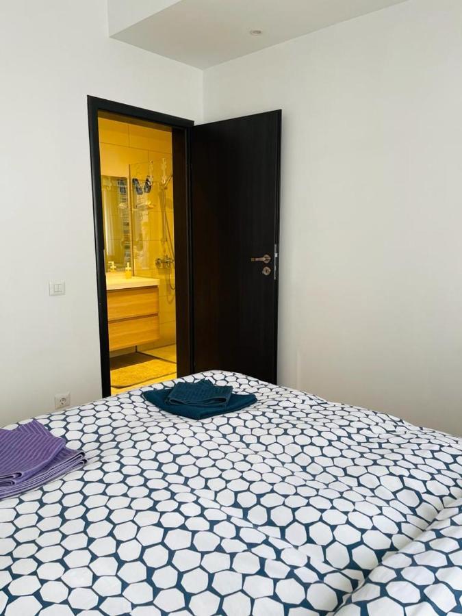 Tinamore Otopeni Bagian luar foto